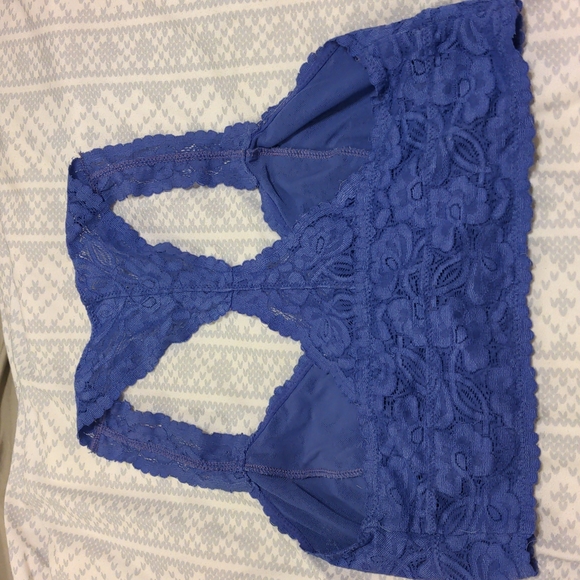 Free People, 3 pairs of lace bralettes, size S, in pink, blue, orange. Like new - Picture 7 of 10